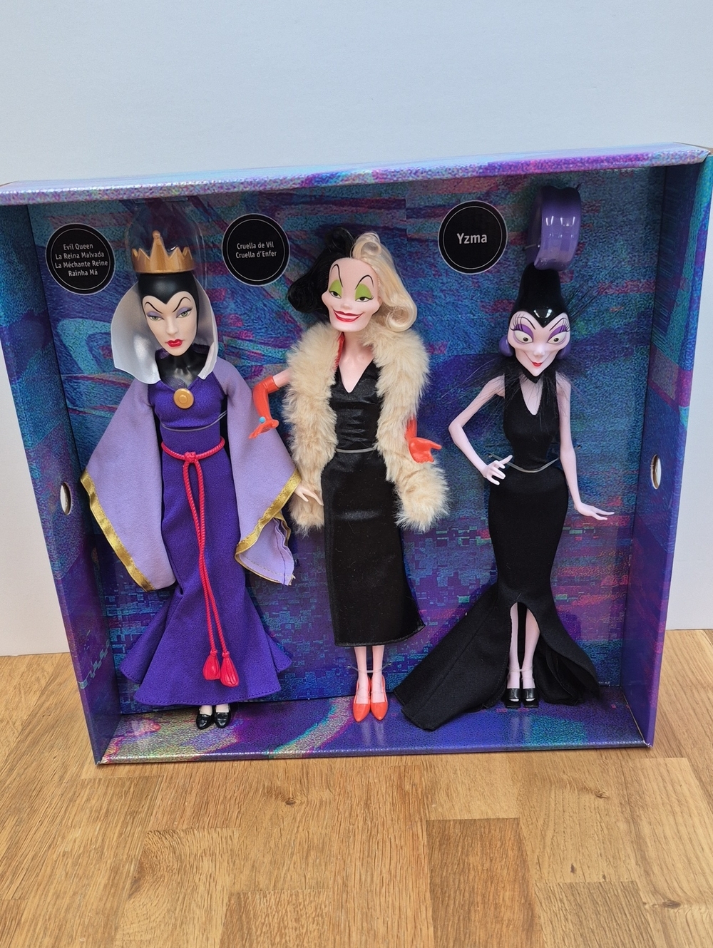 Disney Villains Collector Doll Set - Purple, Black, Cream, Pink
